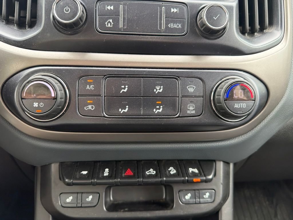 Used 2021 Chevrolet Colorado Z71 w/ Z71 Midnight Edition AWD/4WD image 26