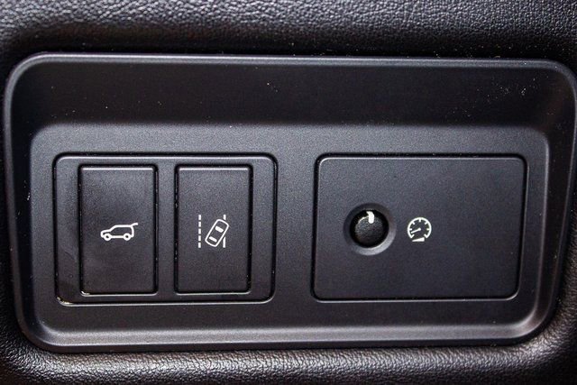 Used 2016 Land Rover Range Rover Sport Supercharged image 35