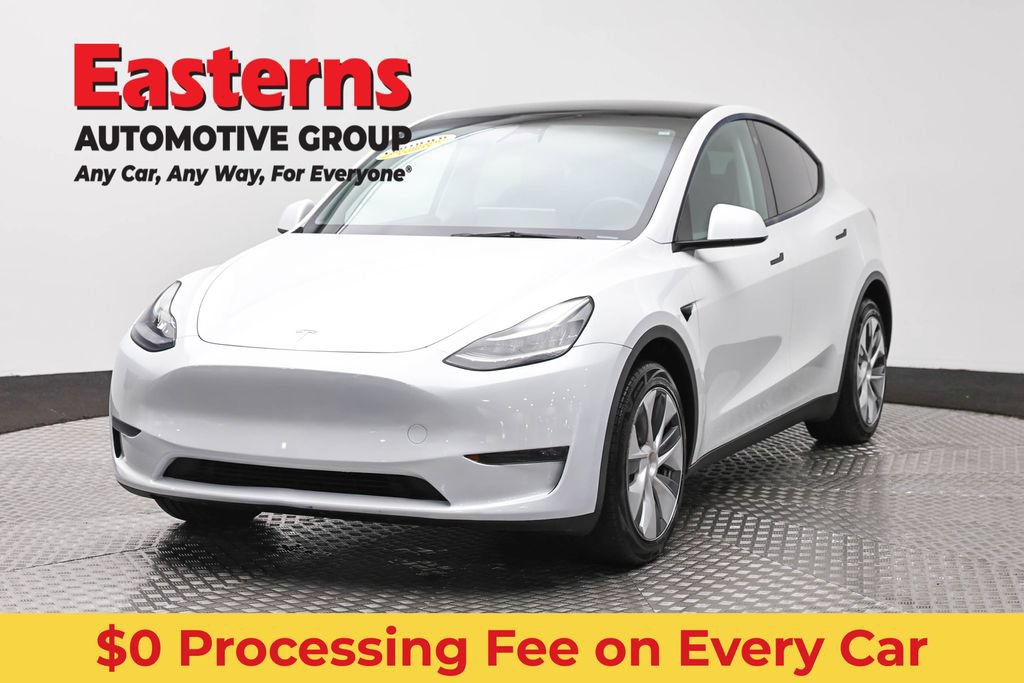 Used 2023 Tesla Model Y Long Range AWD/4WD image 1
