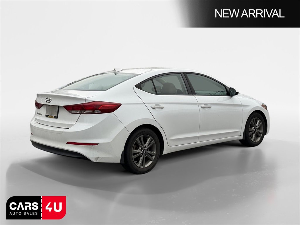 Used 2018 Hyundai Elantra SEL w/ Winter Weather Package image 6