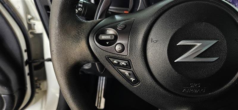 Used 2016 Nissan 370Z NISMO image 12