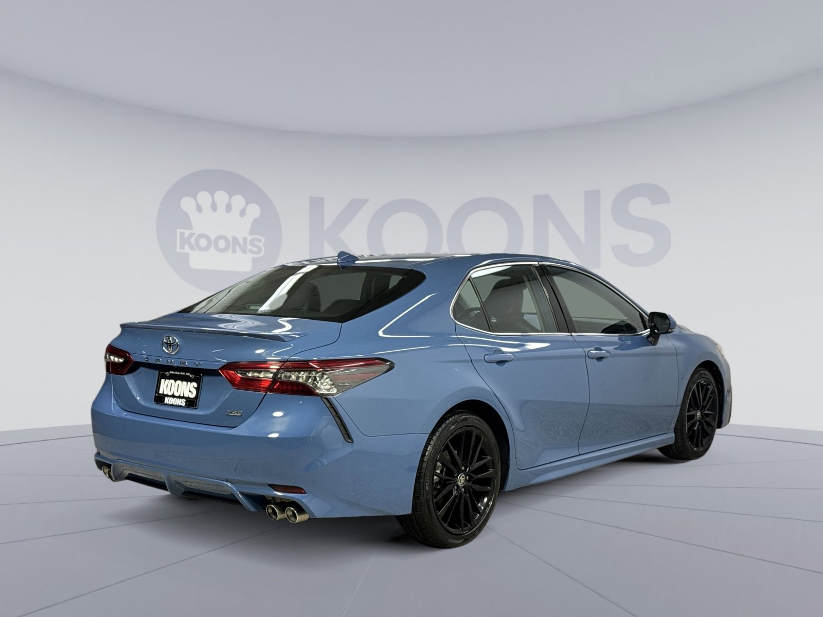 Used 2023 Toyota Camry XSE image 12