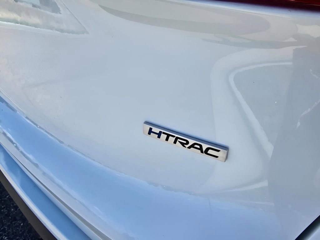 Used 2023 Hyundai Santa Fe SEL w/ Premium Package image 9