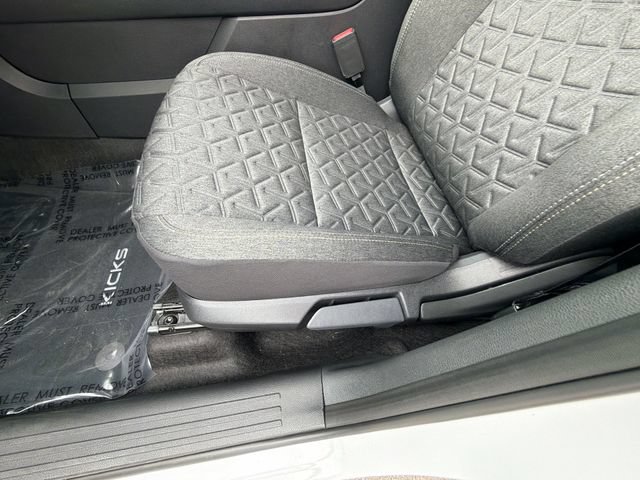 New 2026 Nissan Kicks SV w/ SV Premium Package AWD/4WD image 12