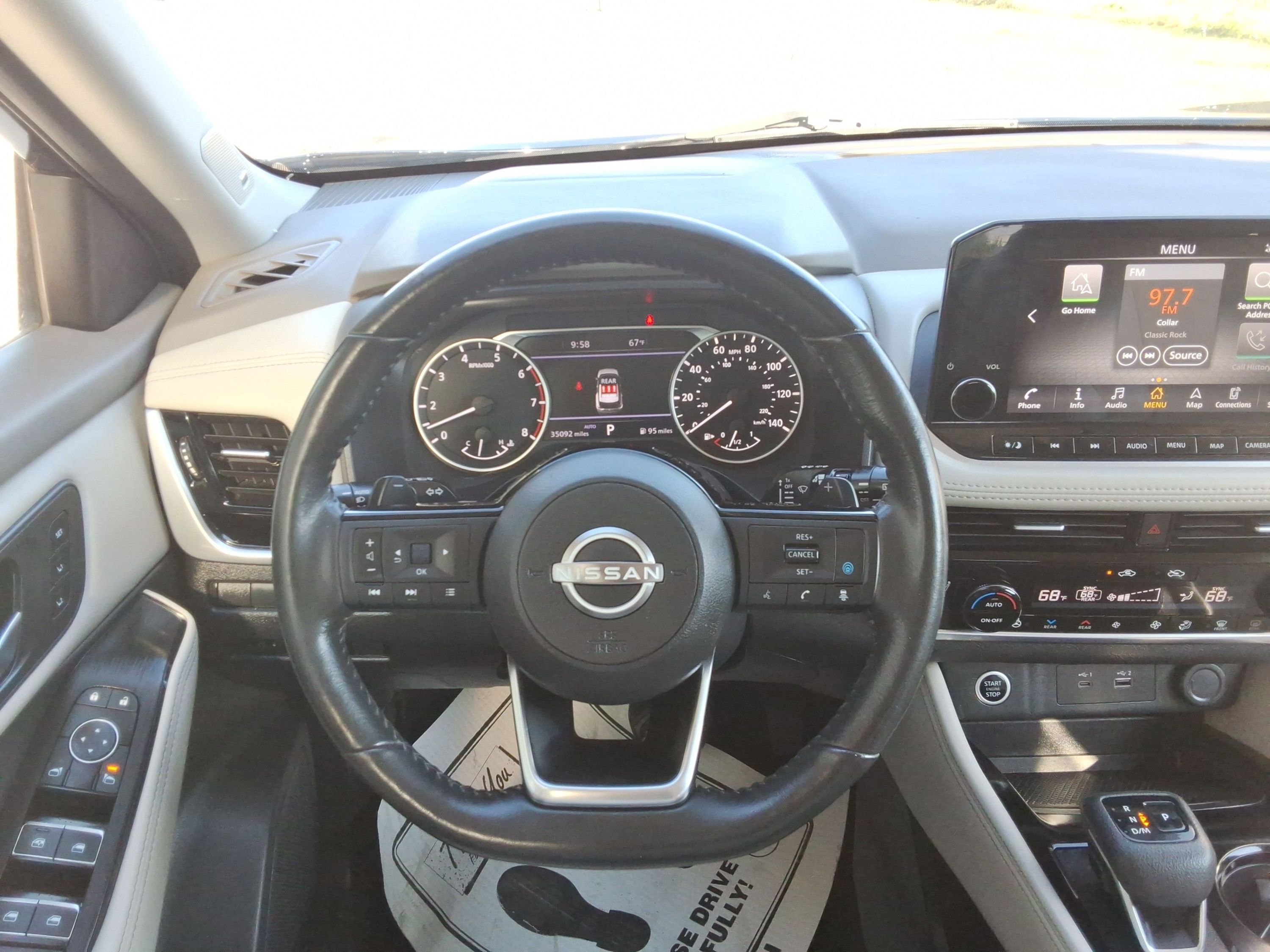 Used 2023 Nissan Rogue SL w/ SL Premium Package image 14