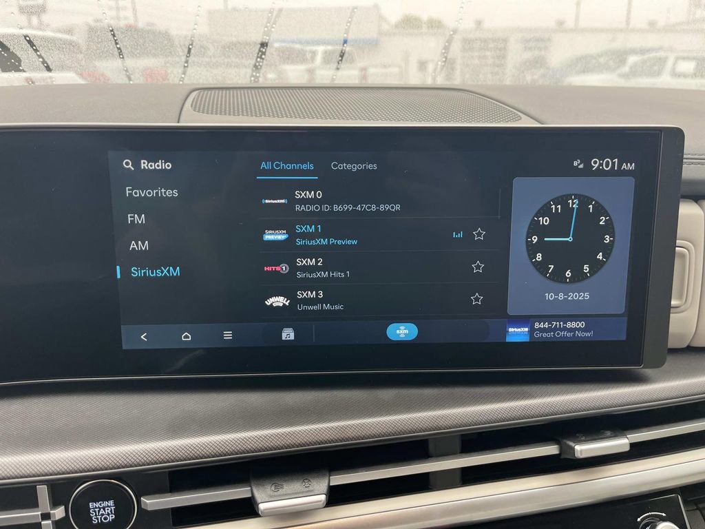 Used 2025 Hyundai Santa Fe SEL image 23