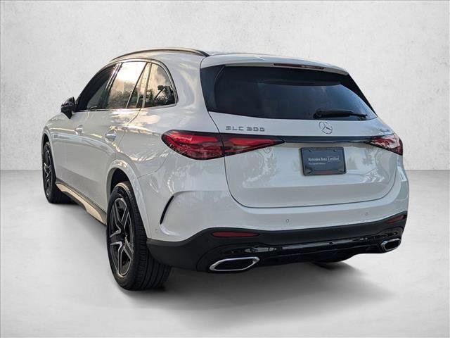 Used 2025 Mercedes-Benz GLC 300 4MATIC image 8
