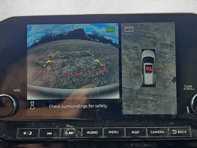 Used 2022 Nissan Pathfinder SL image 10