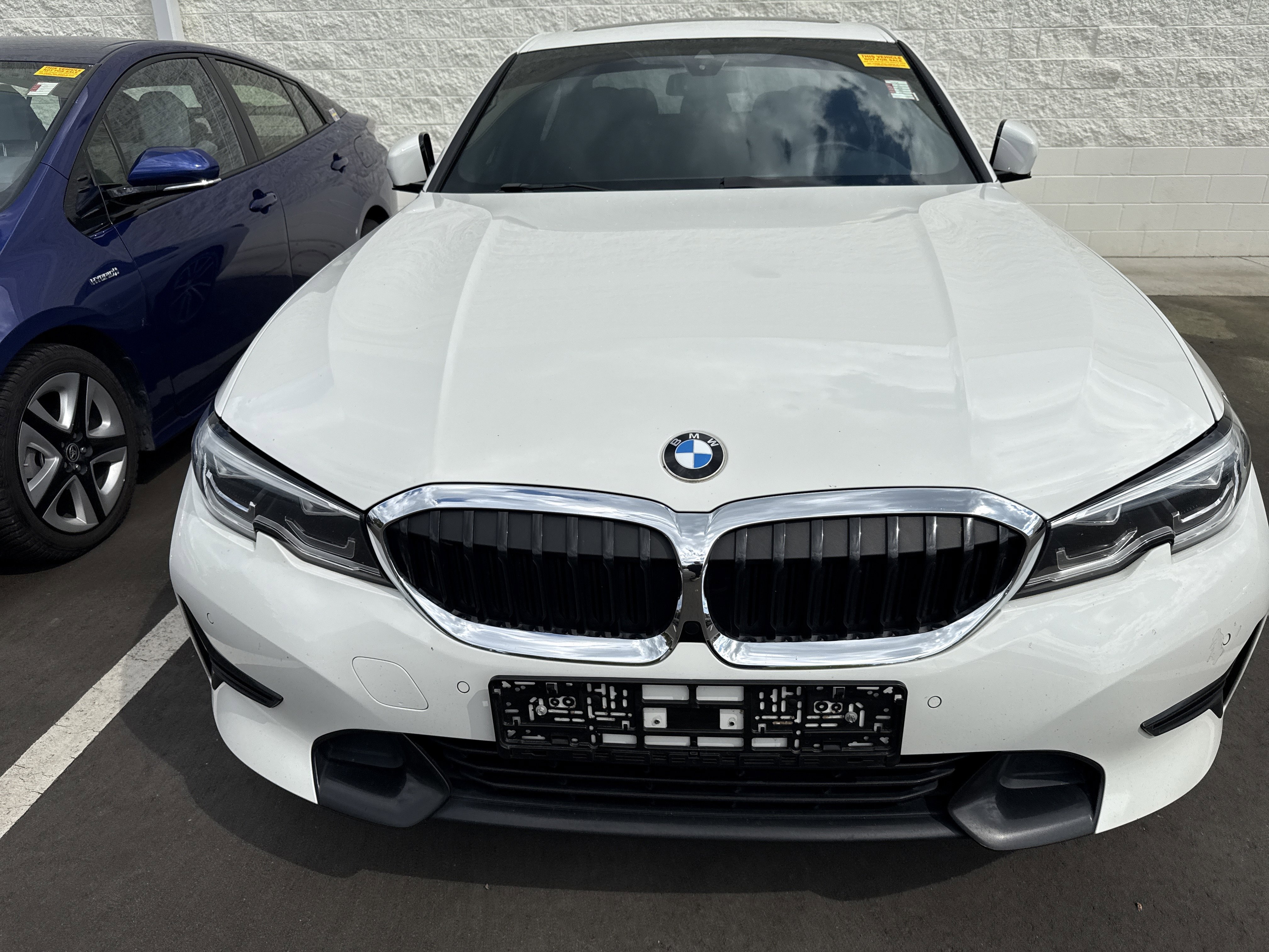 Used 2020 BMW 330i Sedan w/ Convenience Package image 39