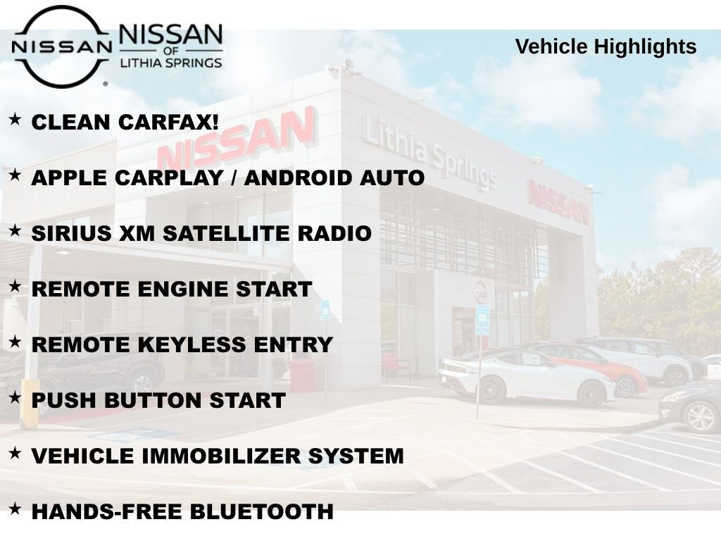 Used 2024 Nissan Rogue SV image 2