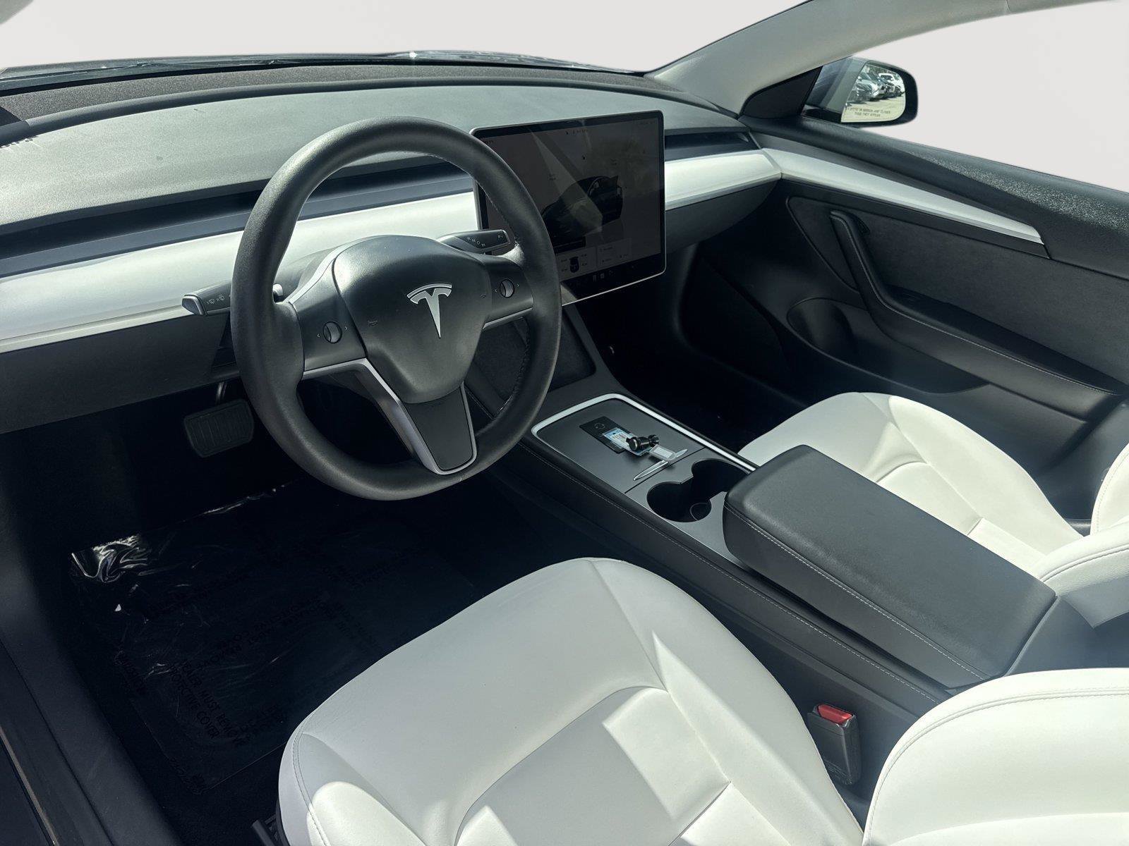 Used 2023 Tesla Model 3 Standard Range RWD image 10