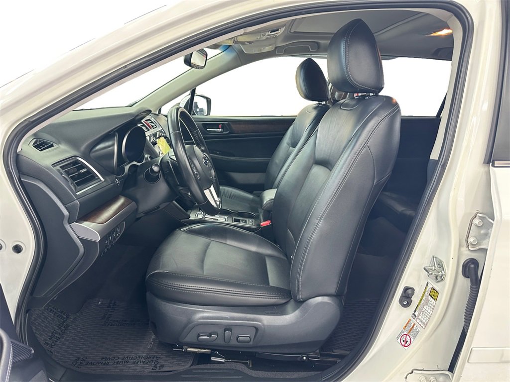 Used 2015 Subaru Outback 2.5i Limited image 10