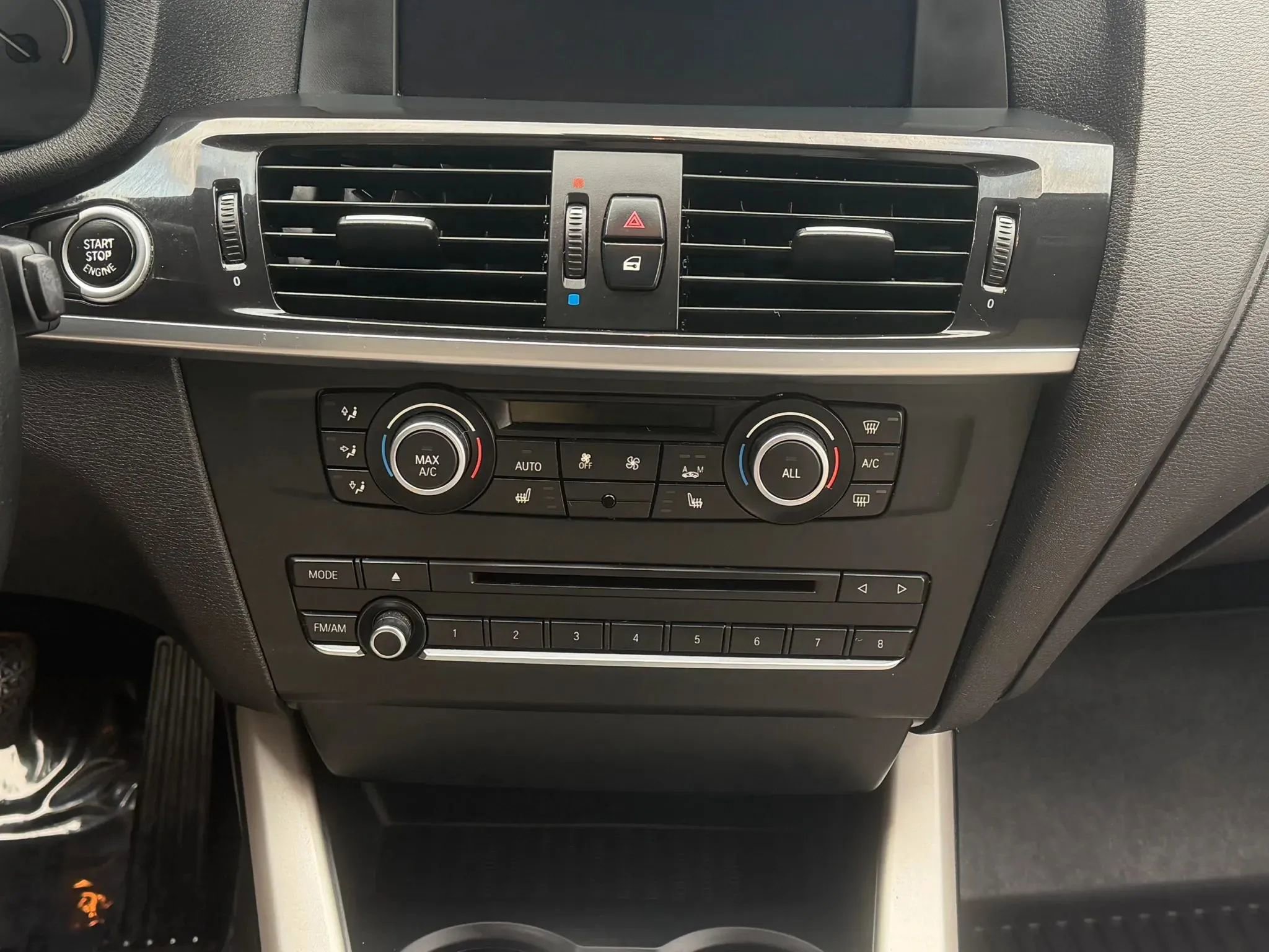 Used 2014 BMW X3 xDrive28i AWD/4WD image 18