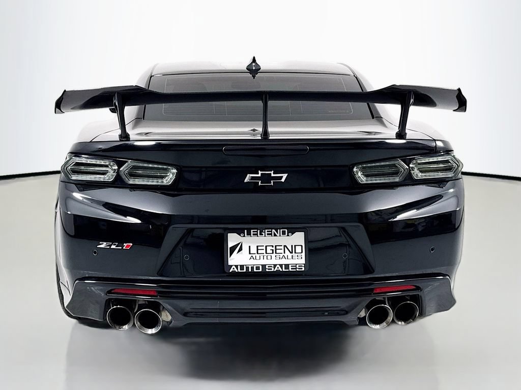 Used 2018 Chevrolet Camaro ZL1 RWD image 6