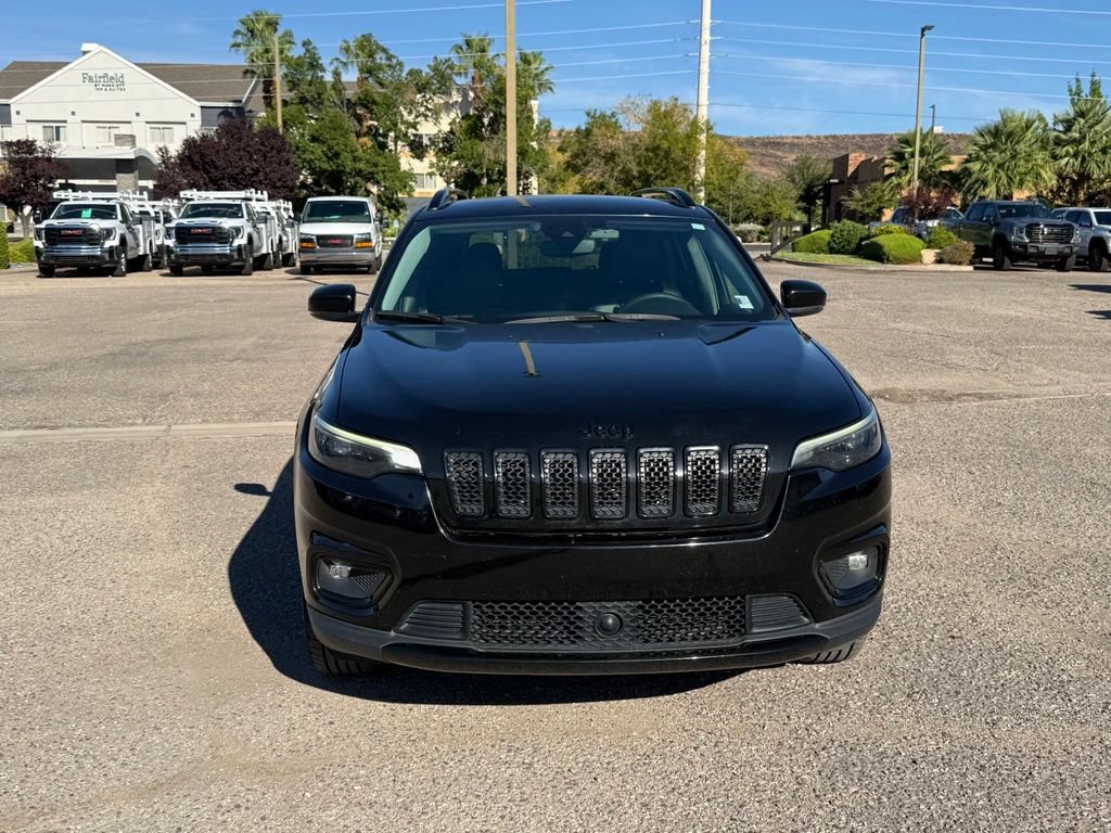 Used 2021 Jeep Cherokee Latitude Plus AWD/4WD image 2