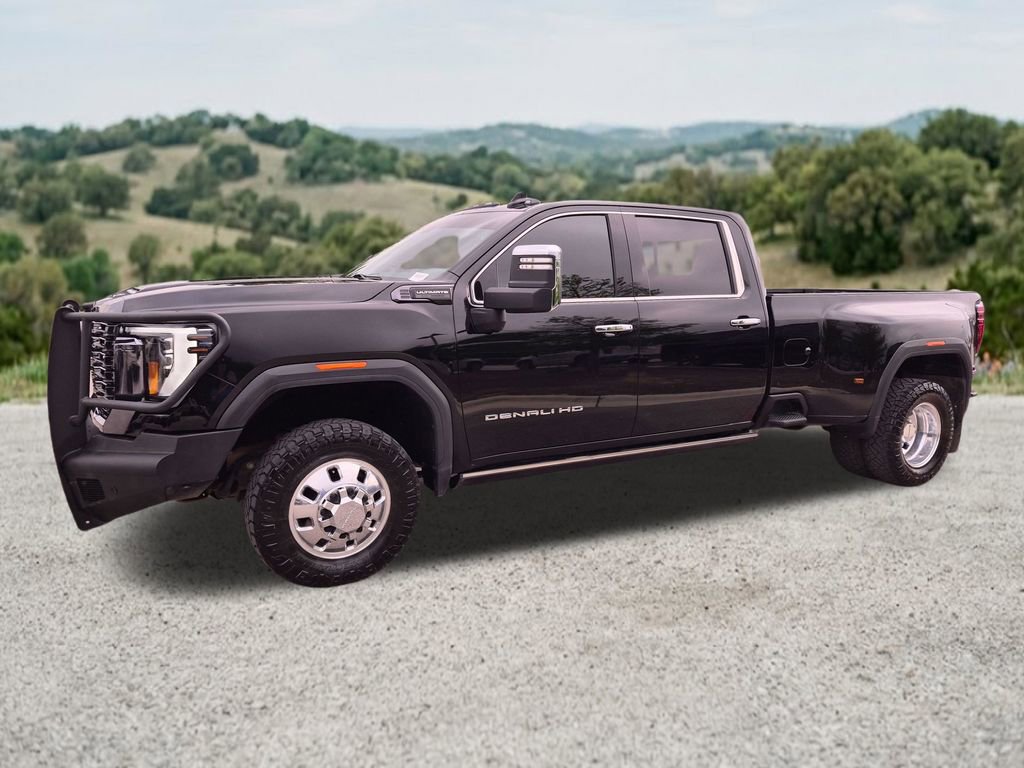Used 2024 GMC Sierra 3500 Denali Ultimate AWD/4WD image 4