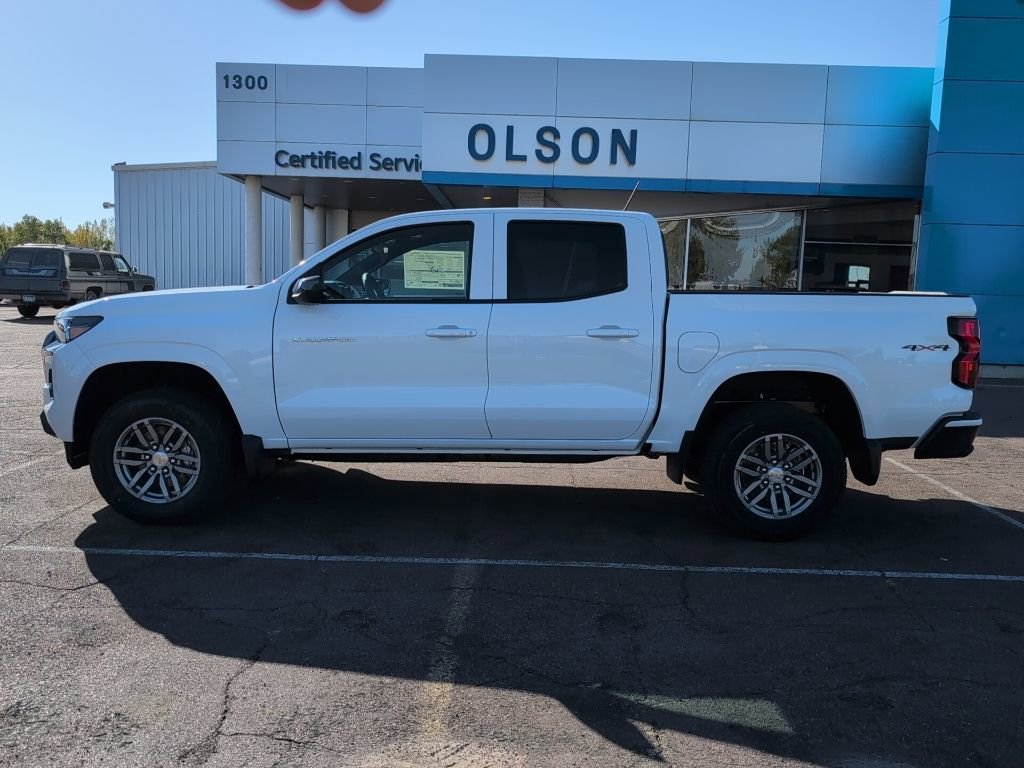 New 2026 Chevrolet Colorado LT w/ Advanced Trailering Package image 2