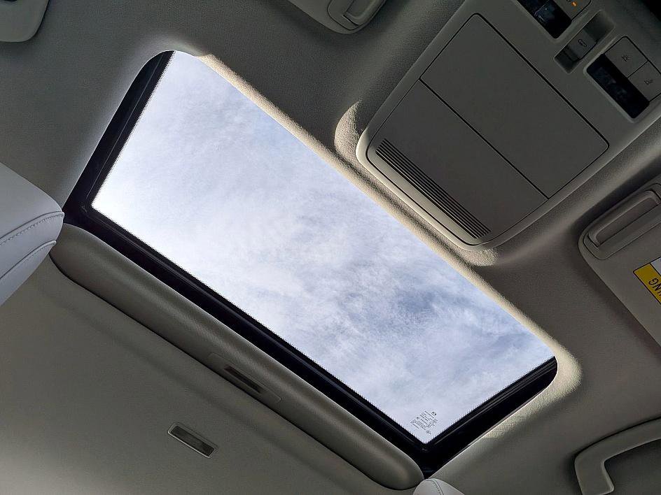 New 2026 MAZDA MAZDA3 2.5 S Sedan w/ Preferred Pkg image 26