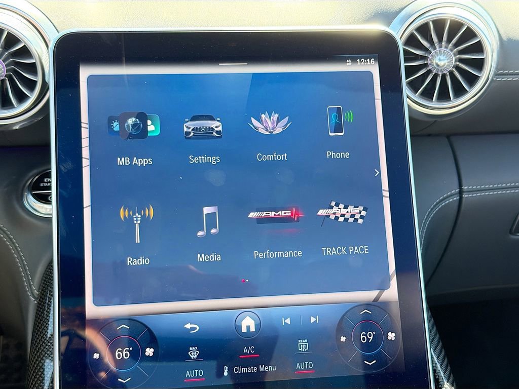 Used 2022 Mercedes-Benz SL 63 AMG 4MATIC image 34