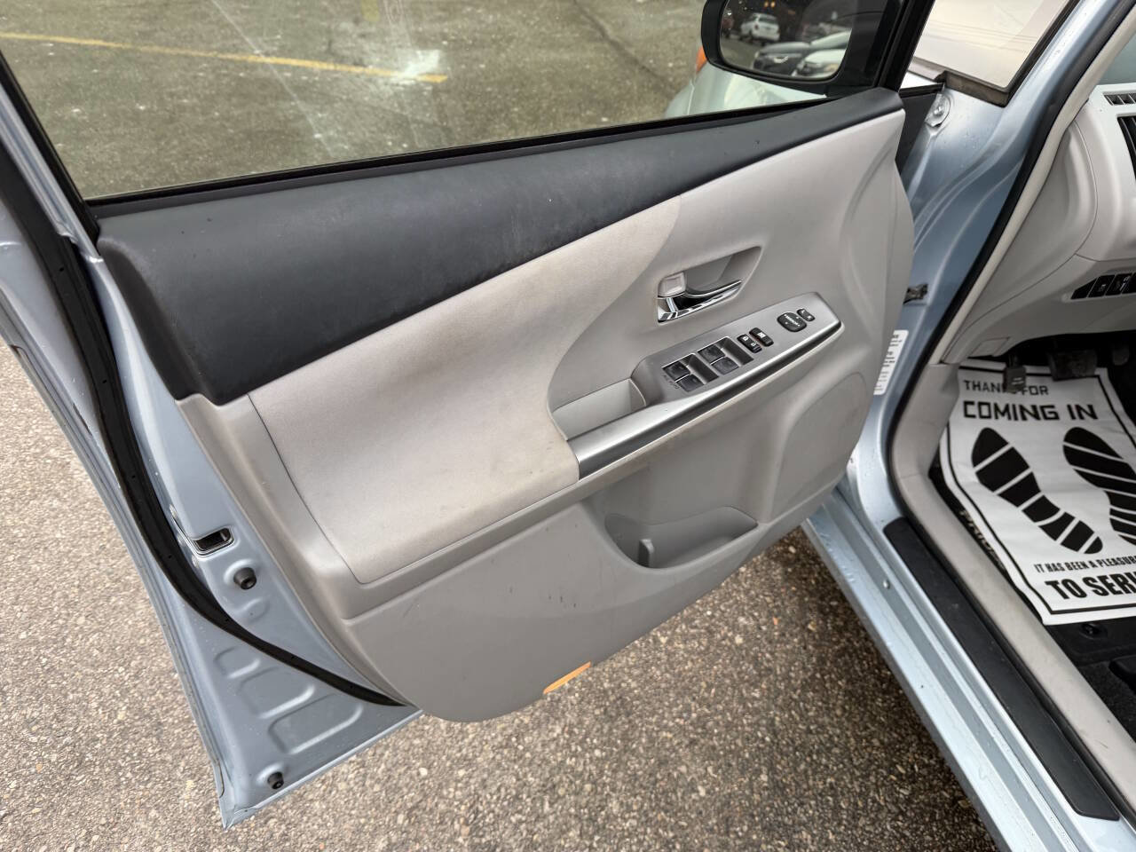 Used 2015 Toyota Prius V Two image 19