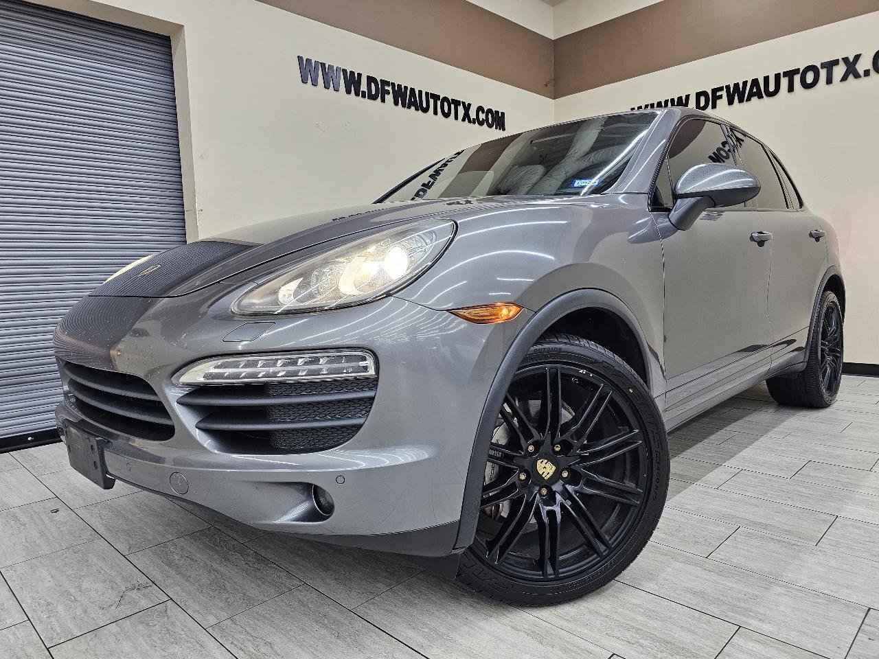 Used 2011 Porsche Cayenne S AWD/4WD image 1