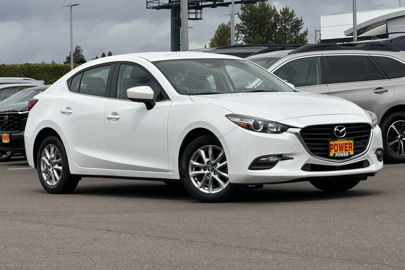 Used 2018 MAZDA MAZDA3 Sport w/ Preferred Equipment Package FWD image 2