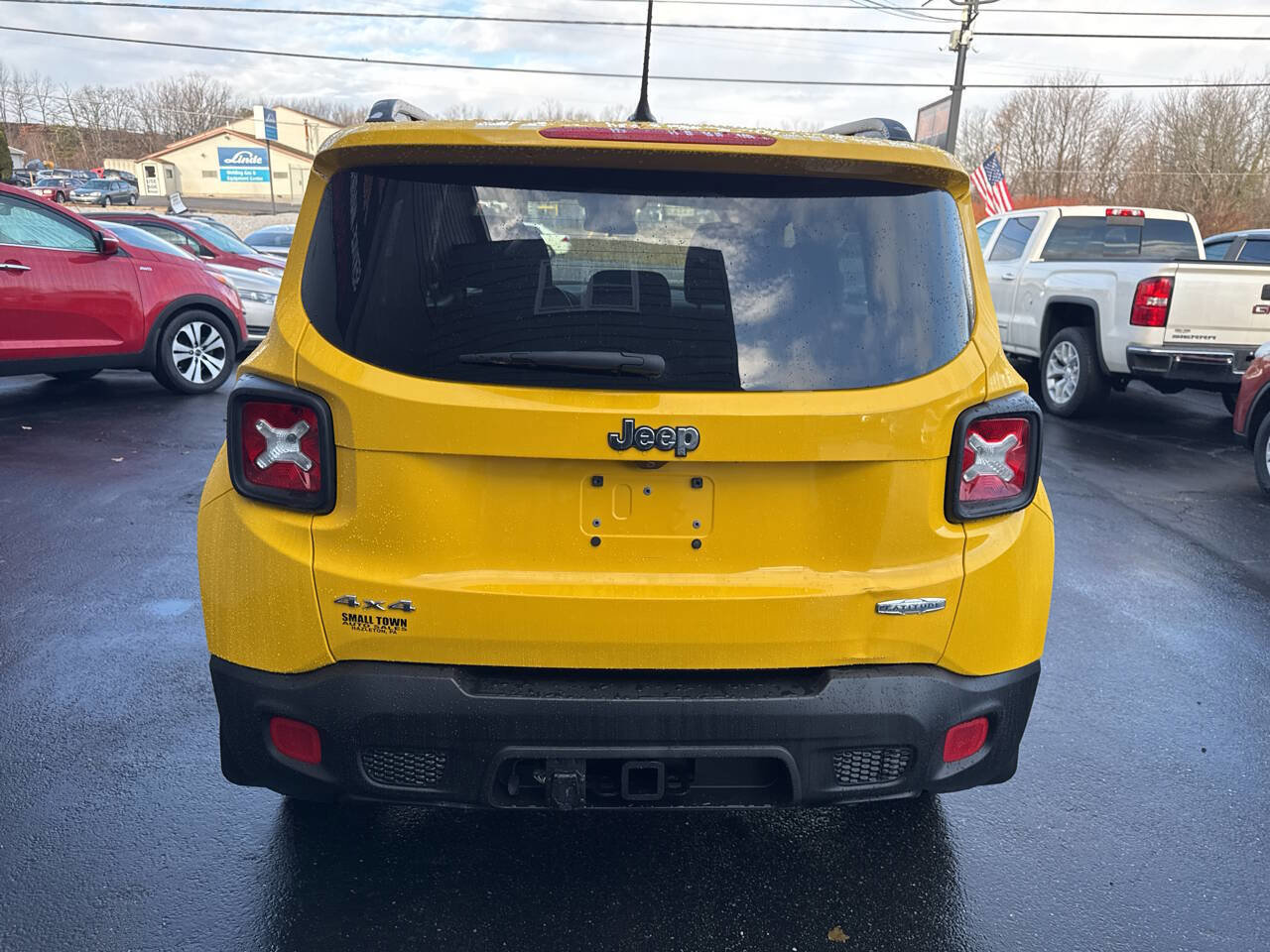 Used 2017 Jeep Renegade Latitude image 7