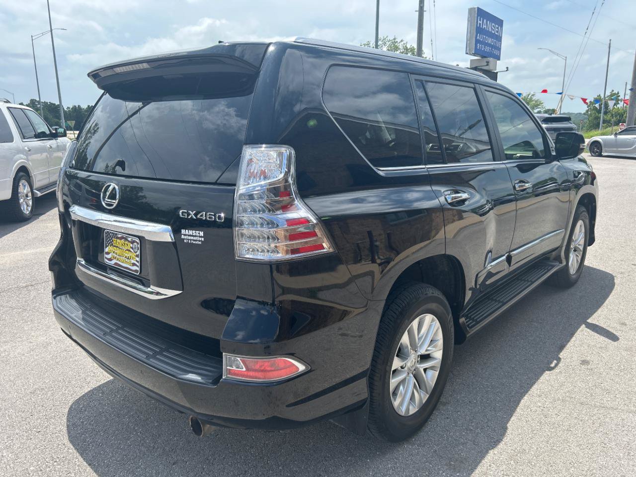 Used 2014 Lexus GX 460 w/ Premium Package AWD/4WD image 5
