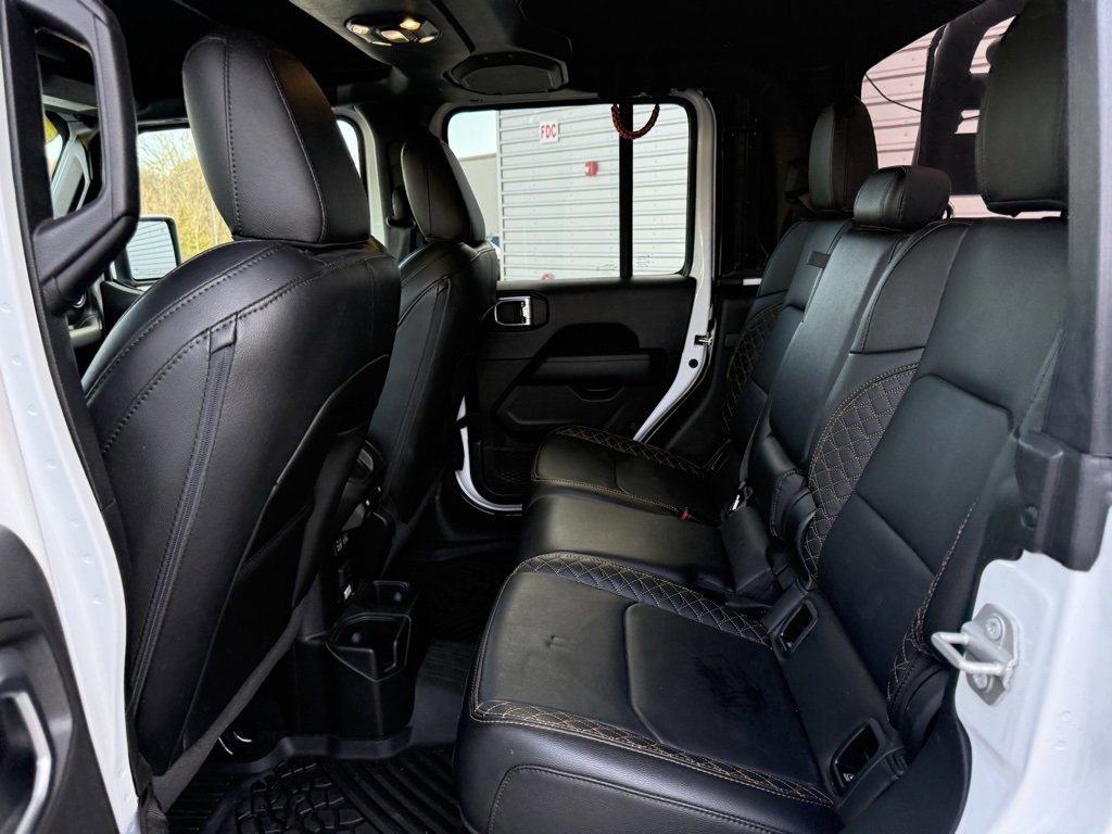 Used 2023 Jeep Gladiator Overland image 20