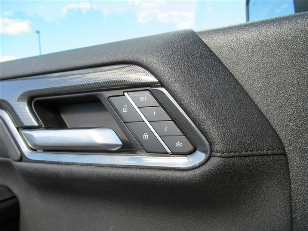 Used 2024 GMC Sierra 2500 AT4 w/ AT4 Premium Plus Package image 30