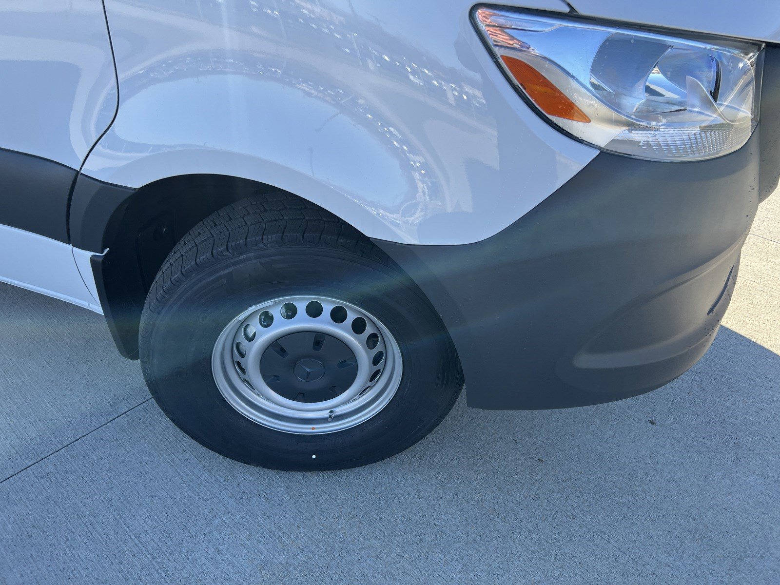 New 2025 Mercedes-Benz Sprinter 2500 image 17