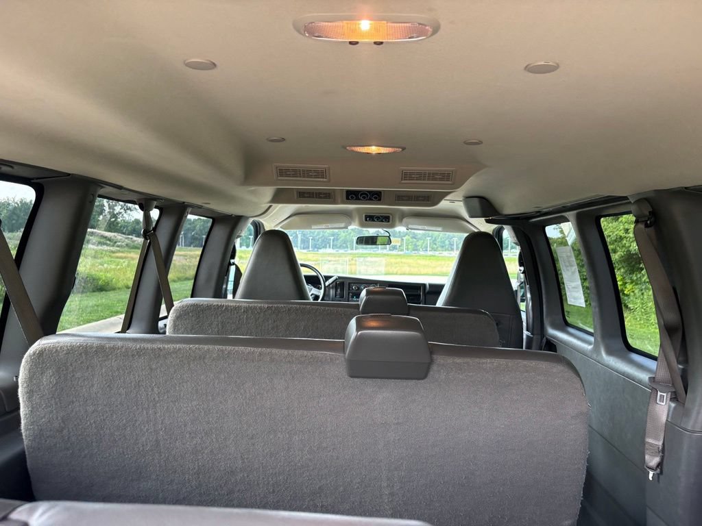 Used 2023 Chevrolet Express 3500 LS RWD image 50