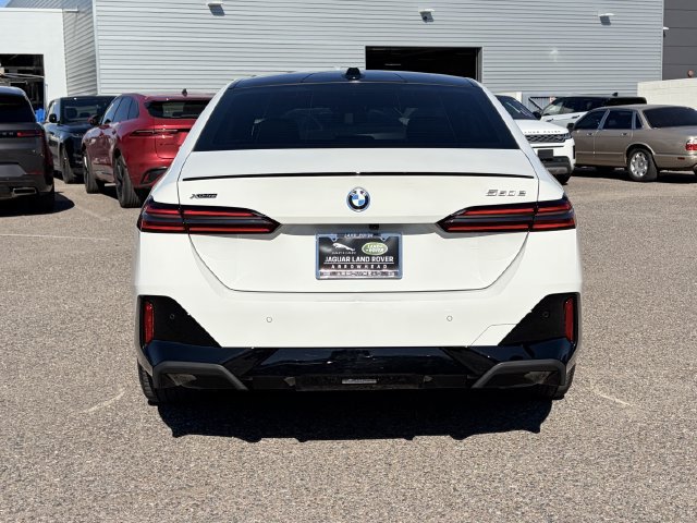Used 2026 BMW 550e xDrive w/ Executive Package AWD/4WD image 28