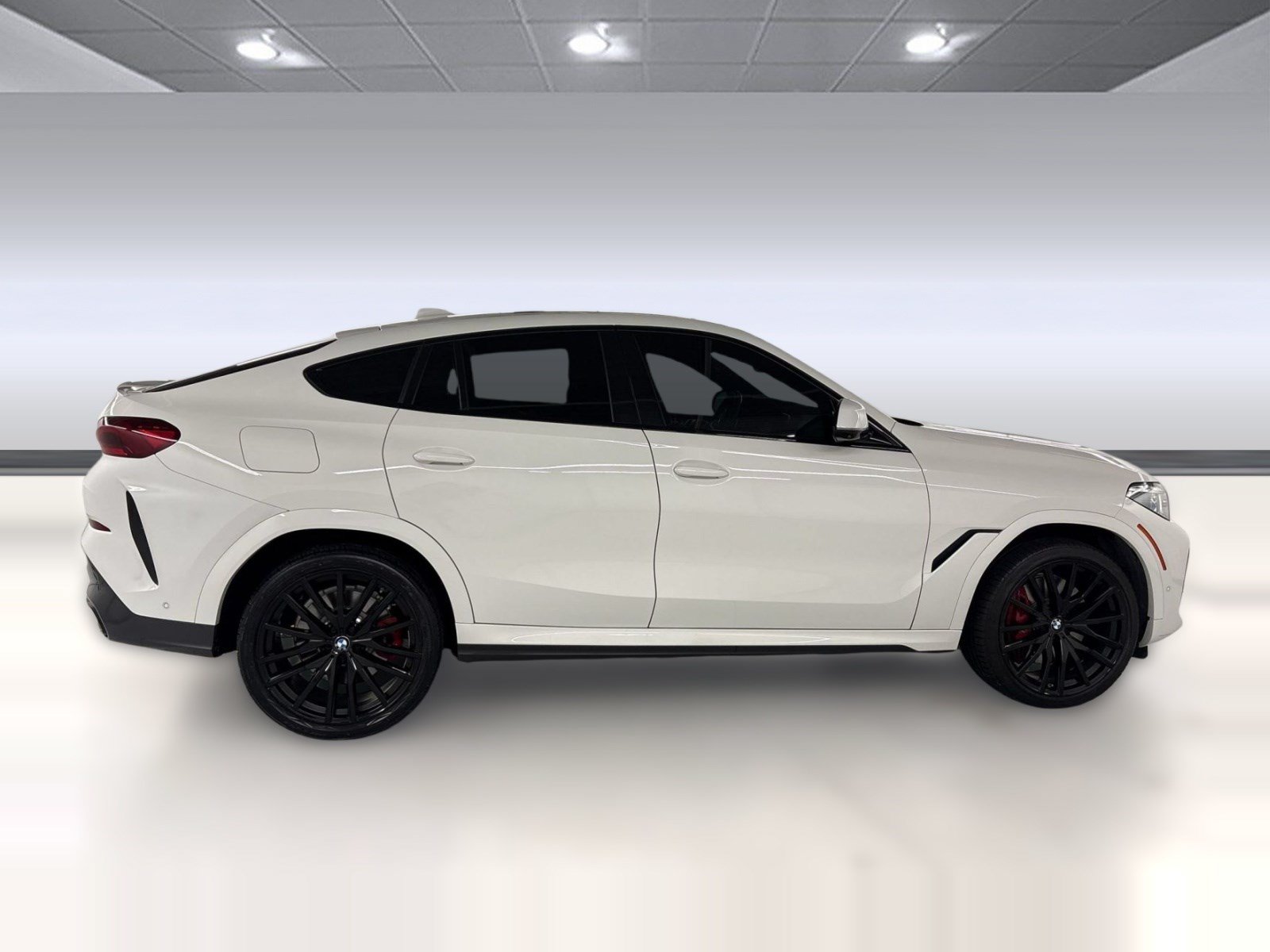 Used 2022 BMW X6 M50i w/ Executive Package AWD/4WD image 8
