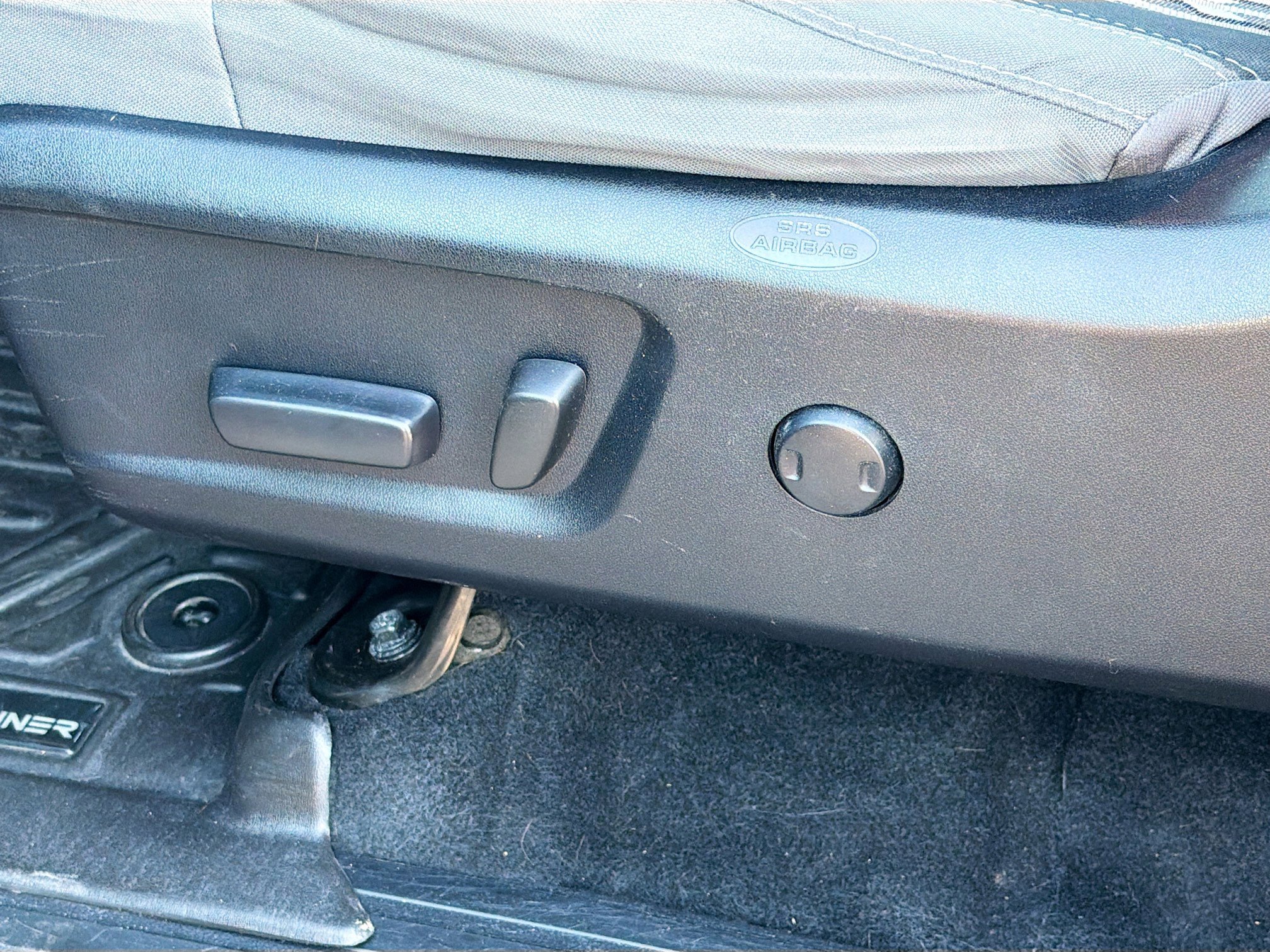 Used 2020 Toyota Tundra SR5 w/ TRD Off-Road Package image 24