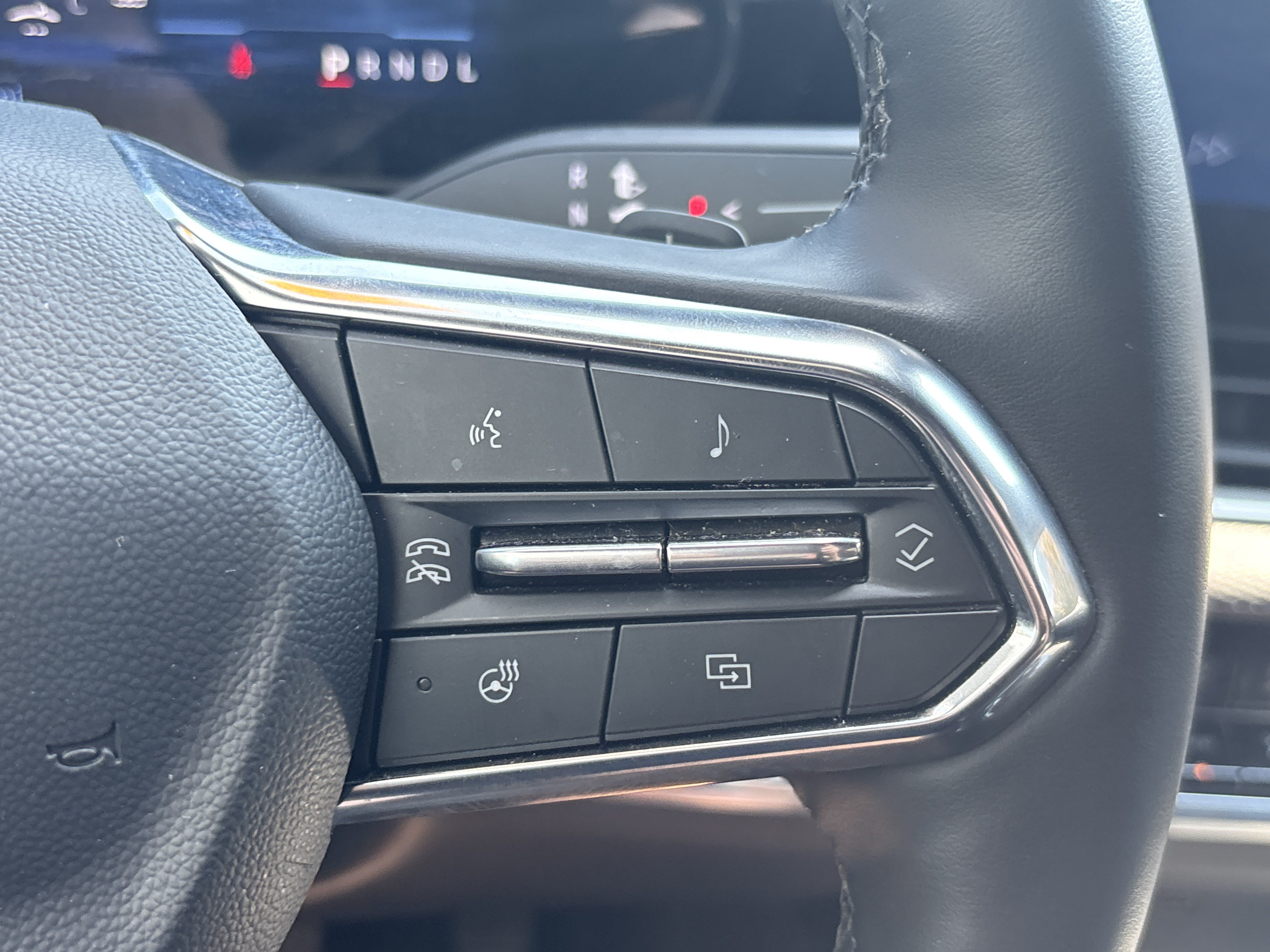 Used 2025 Chevrolet Equinox LT AWD/4WD image 19
