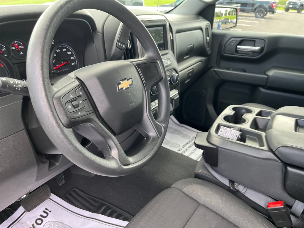 Used 2024 Chevrolet Silverado 1500 Custom AWD/4WD image 15