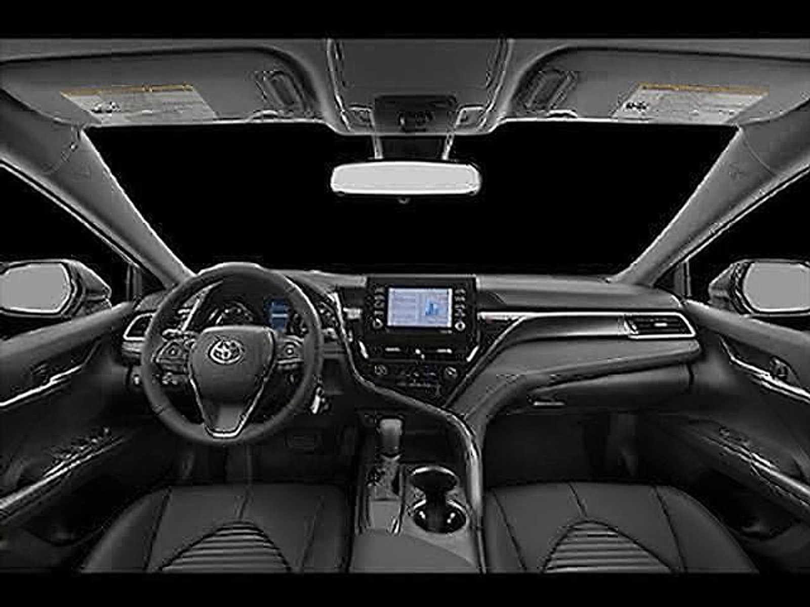 Used 2021 Toyota Camry SE w/ Cold Weather Package FWD image 2
