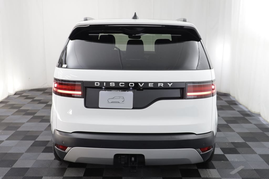 Certified 2025 Land Rover Discovery S AWD/4WD image 17