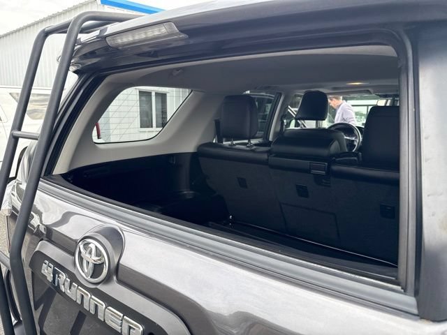 Used 2019 Toyota 4Runner TRD Off-Road Premium AWD/4WD image 41