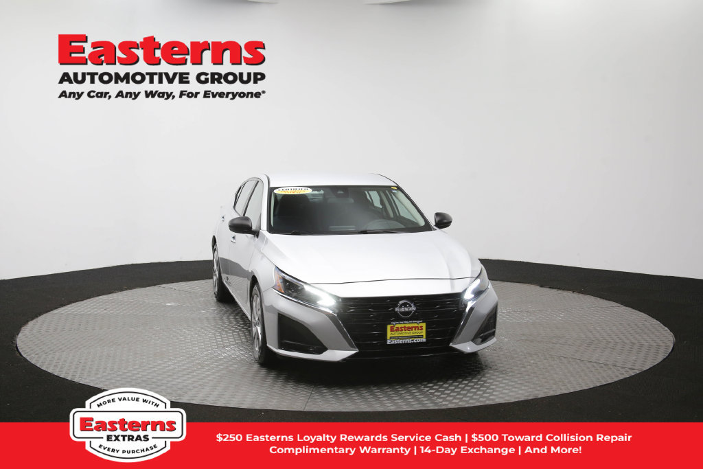 Used 2024 Nissan Altima 2.5 S FWD image 52