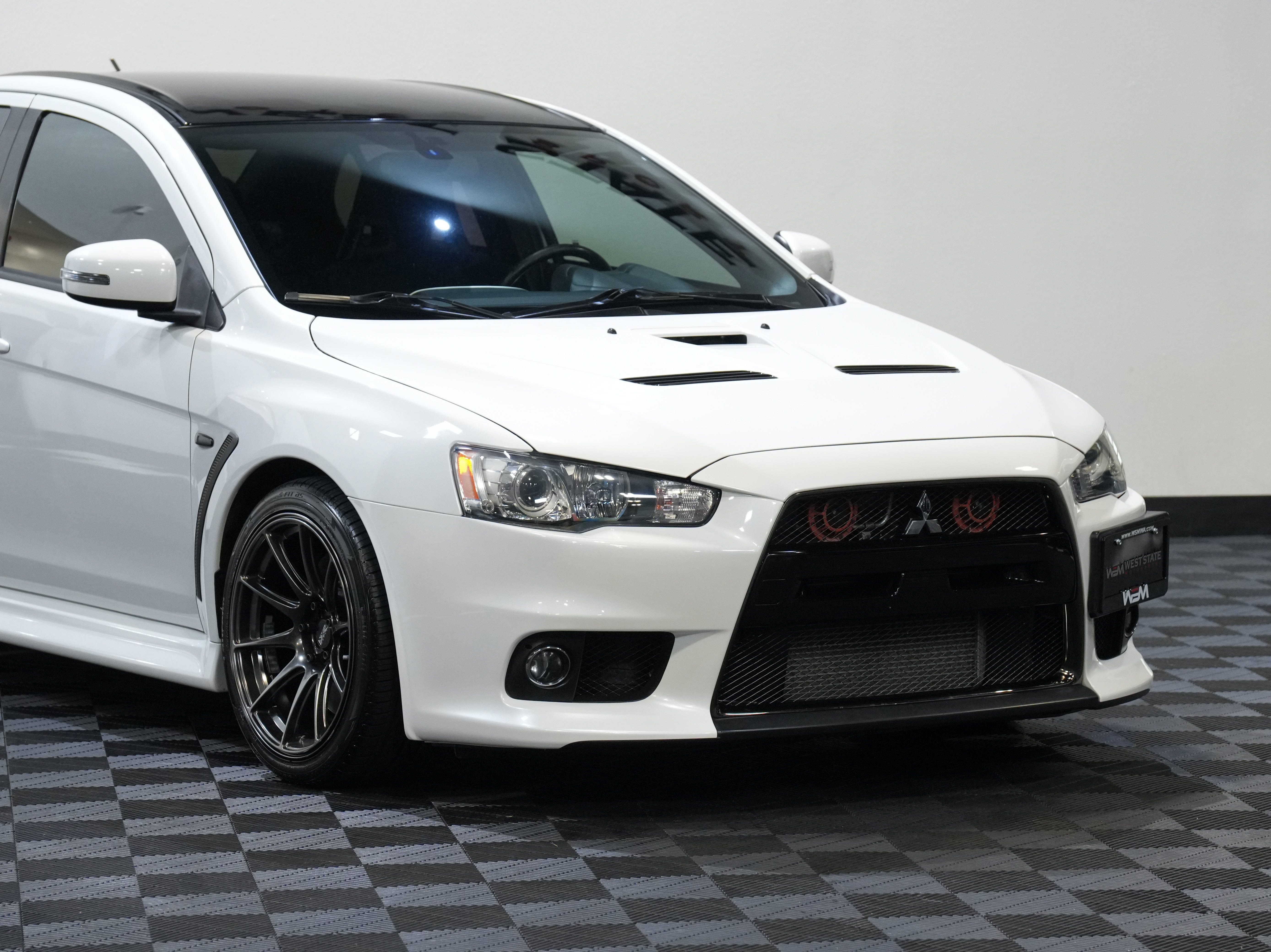 Used 2015 Mitsubishi Lancer Evolution Final Edition AWD/4WD image 9