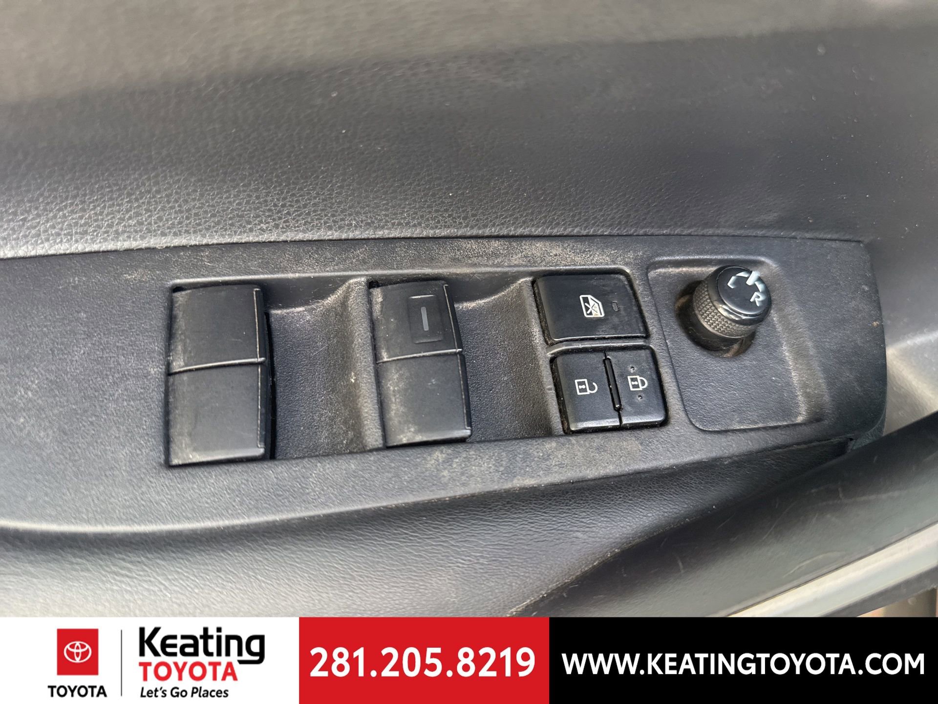 Used 2021 Toyota Corolla SE image 11