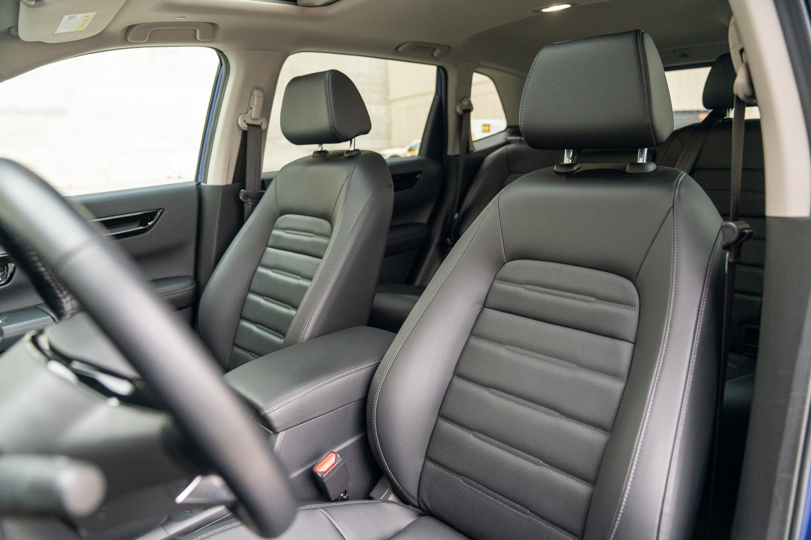 Used 2025 Honda CR-V EX-L image 5