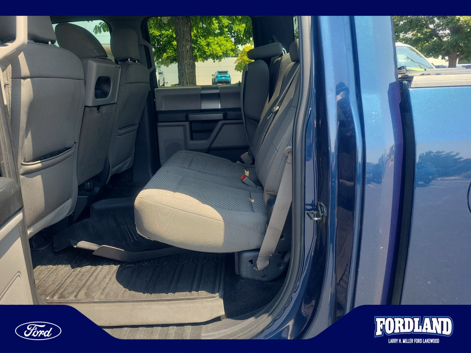 Used 2018 Ford F150 XLT w/ Equipment Group 302A Luxury AWD/4WD image 17