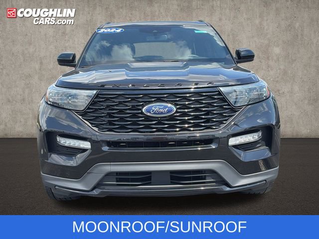 Used 2024 Ford Explorer ST-Line w/ Class IV Trailer Tow Package AWD/4WD image 3