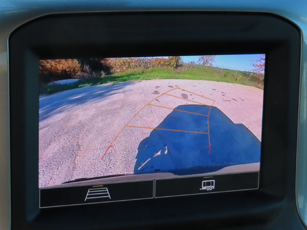 Used 2023 Chevrolet Silverado 1500 Custom AWD/4WD image 5