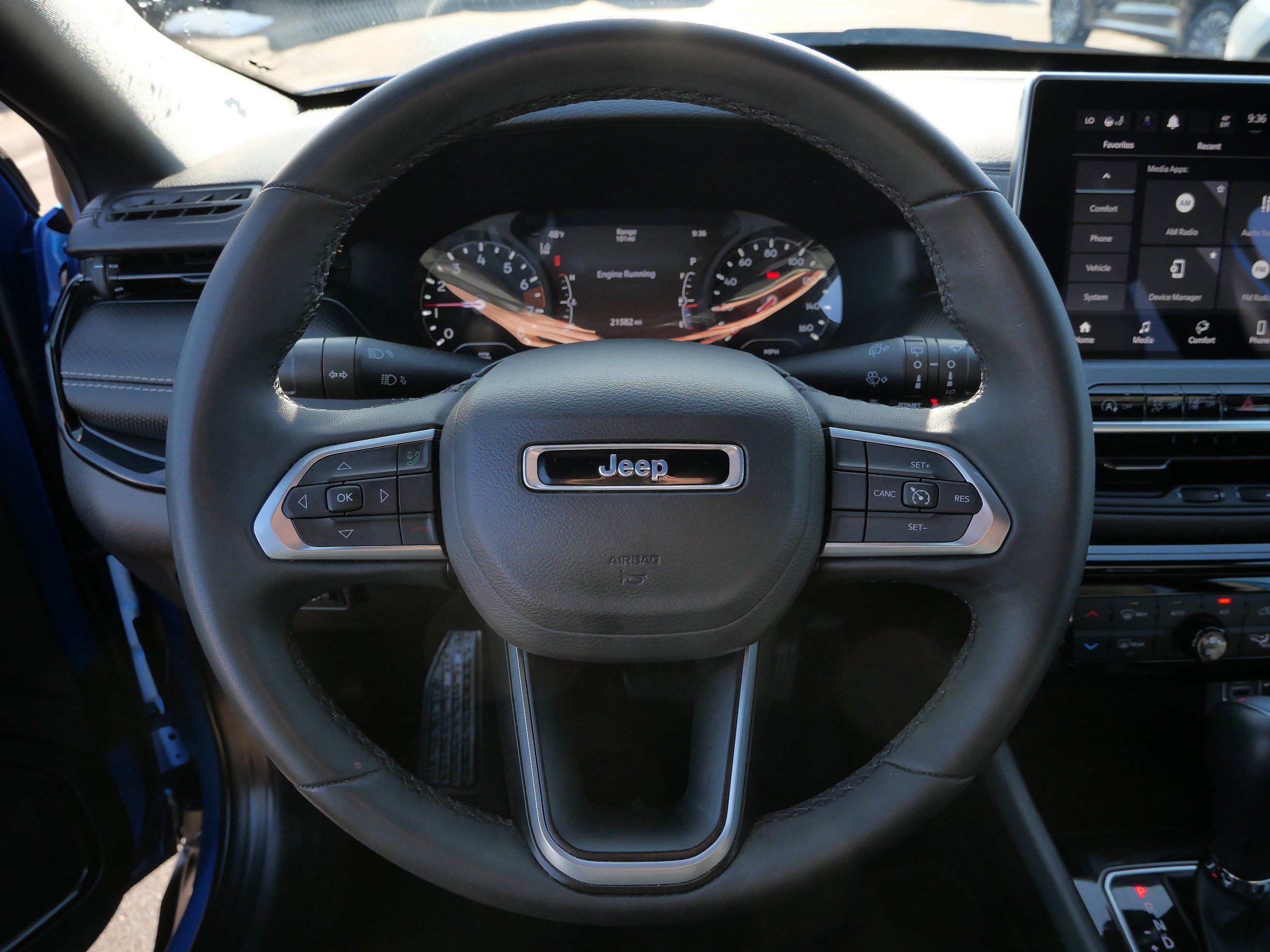 Used 2023 Jeep Compass Altitude w/ Convenience Group AWD/4WD image 27
