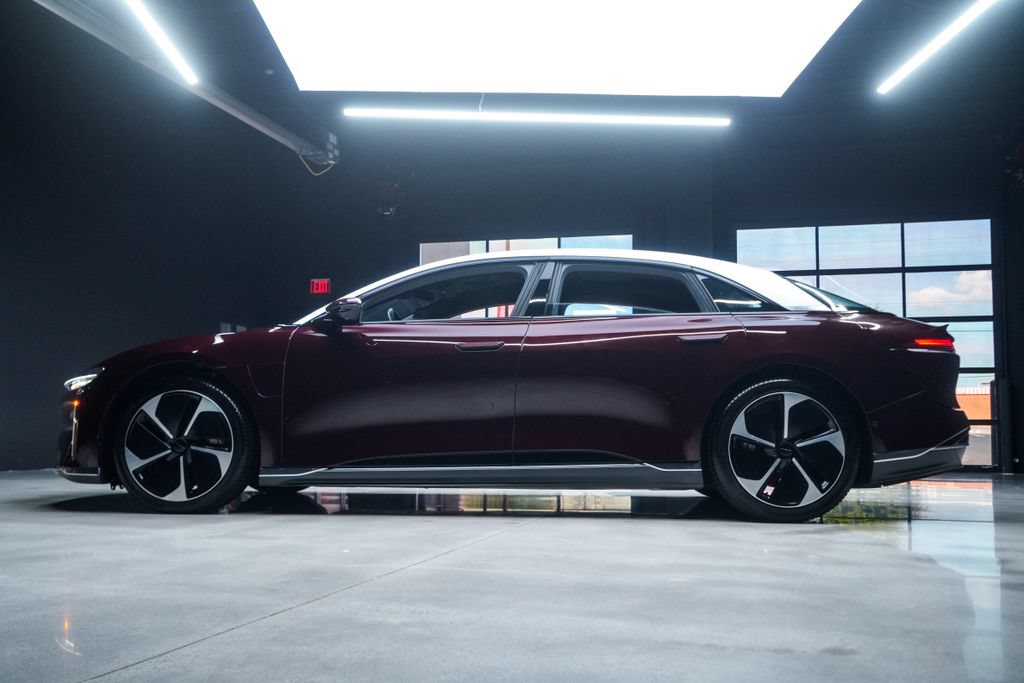 Used 2023 Lucid Air Touring AWD/4WD image 26