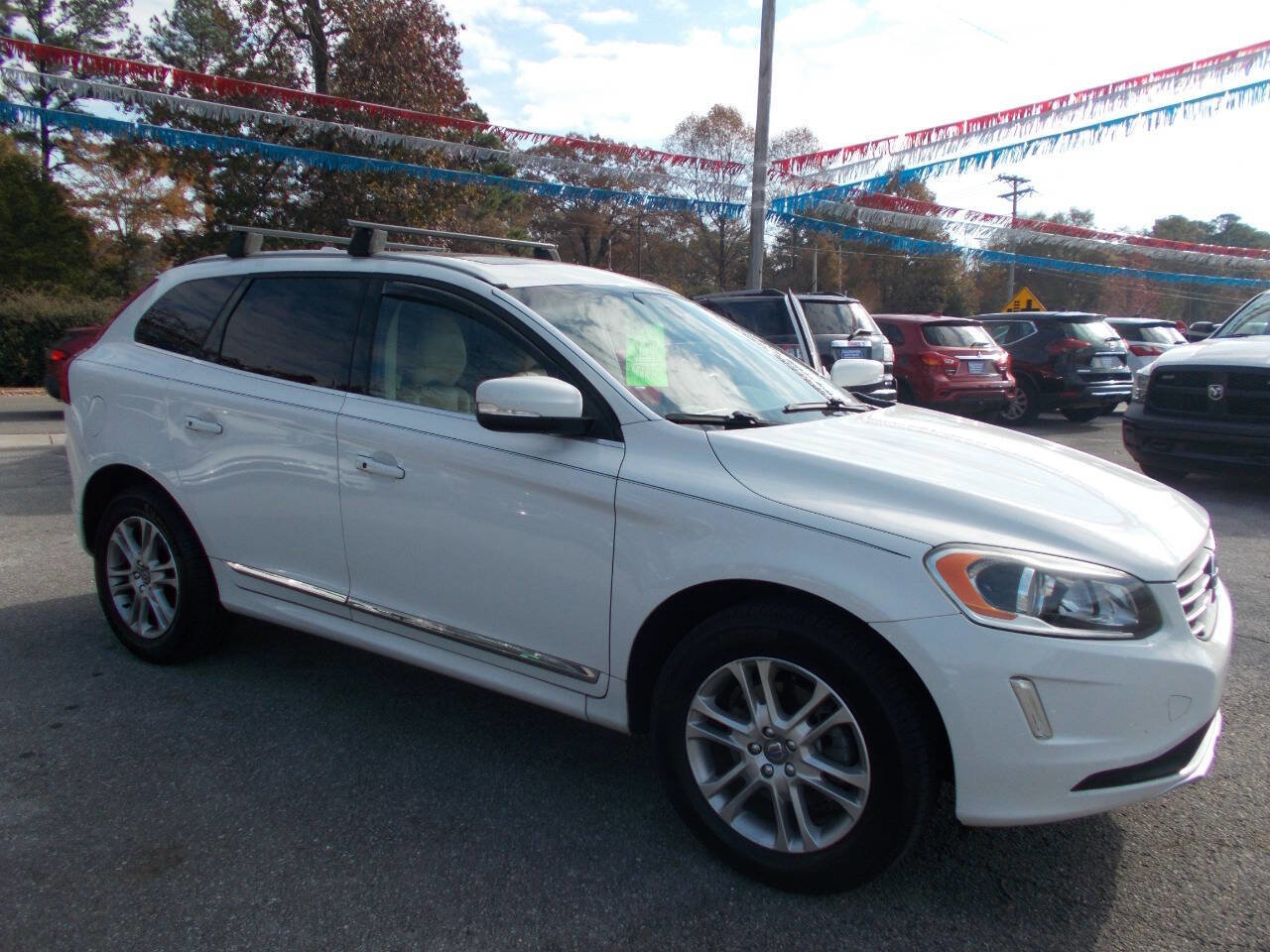 Used 2015 Volvo XC60 T5 image 18